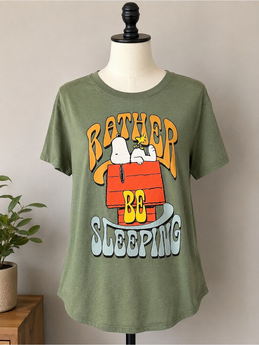 Peanuts Snoopy “Rather Be Sleeping” Graphic T-Shirt Green XXL
